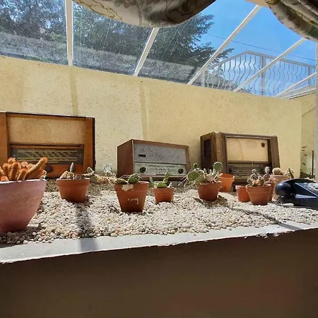 Two-bedroom Near 3 *