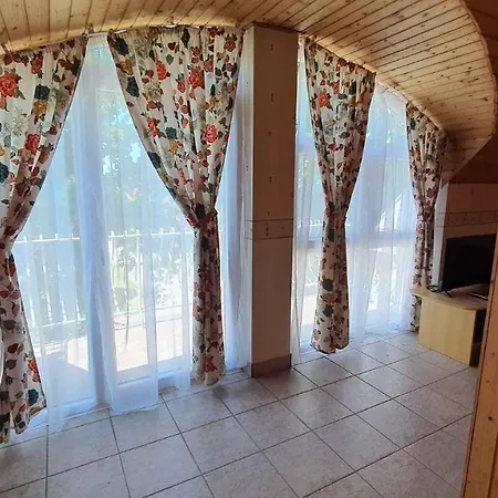 Two-bedroom Near 3 Apartman *