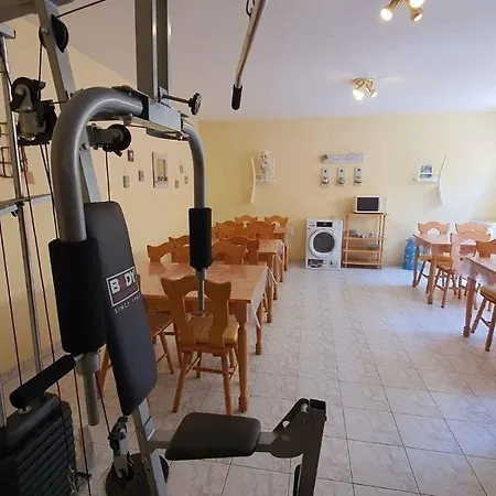 Two-bedroom Near 3 Apartment *