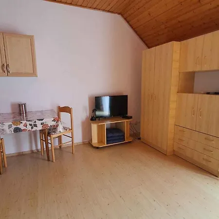 Two-bedroom Near 3 Apartment *